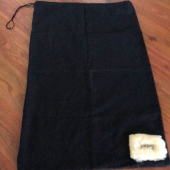 UGG Black with for emblem dust bag, large - Picture 1 of 3